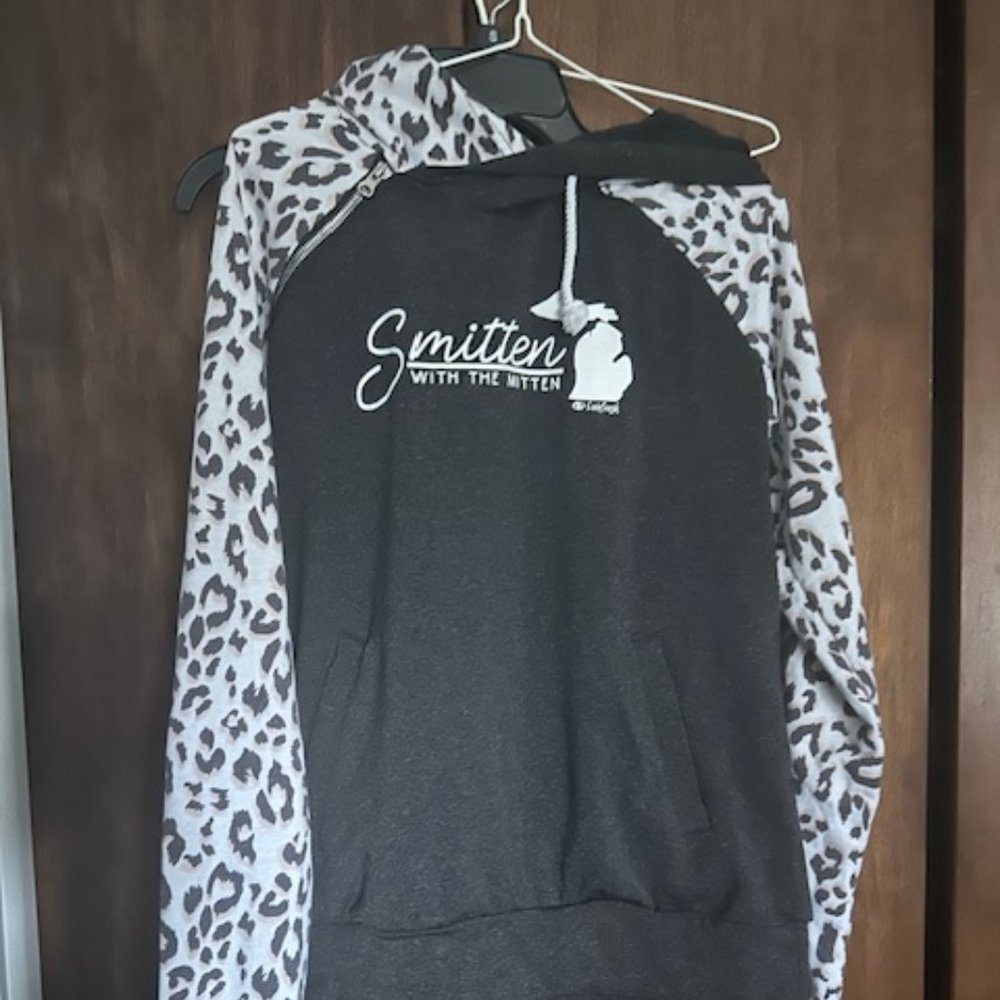 LivnFresh Leopard Smitten With the Mitten Sweatshirt Medium